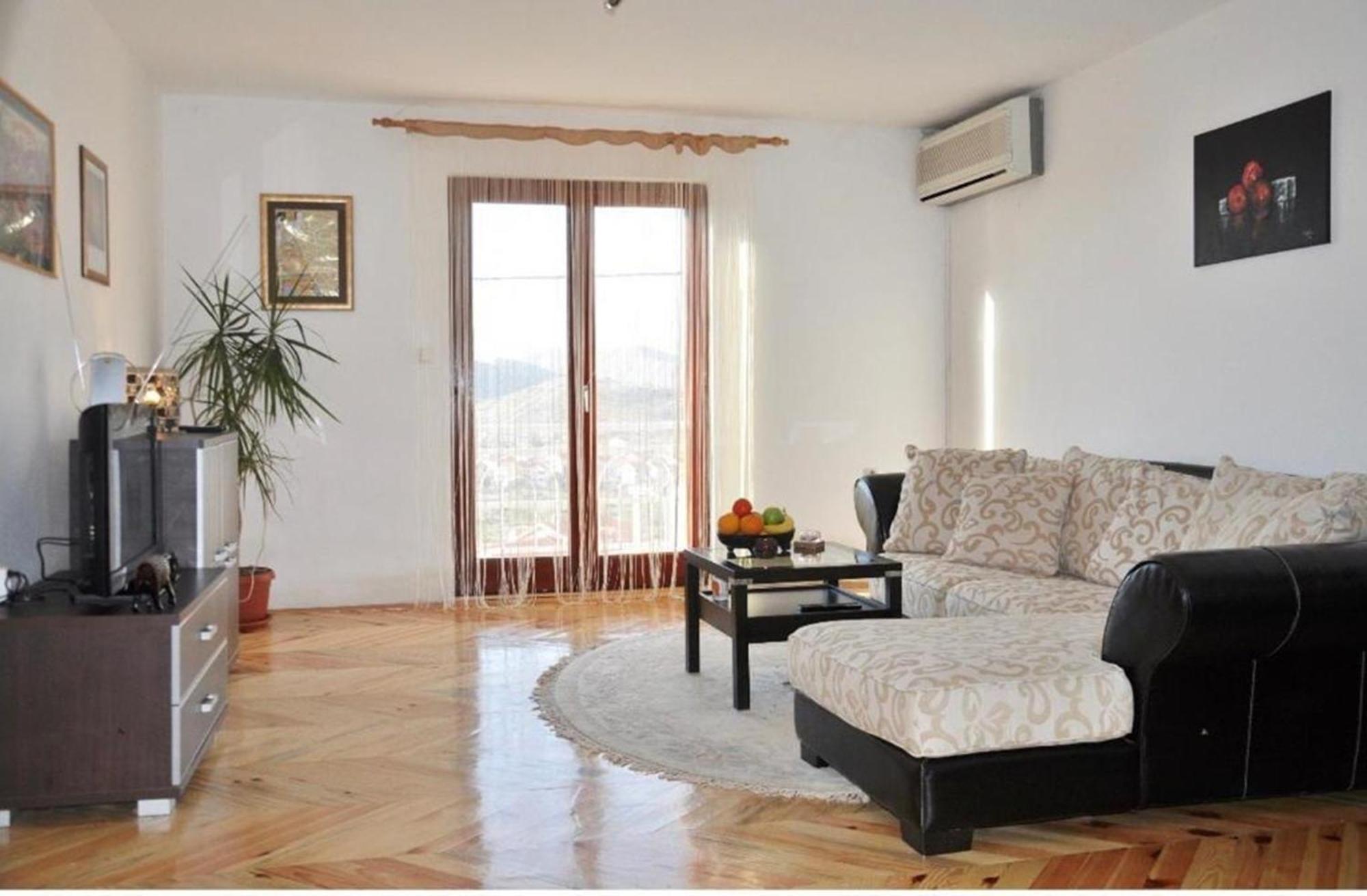 Nice View Apartment Ivanica Exterior foto